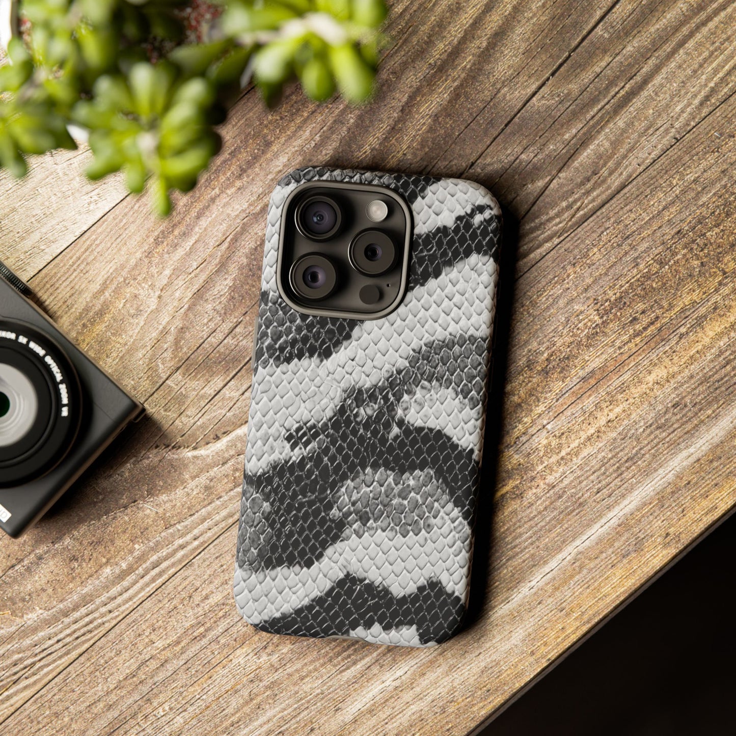Black & White Snakeskin [TOUGH CASE]
