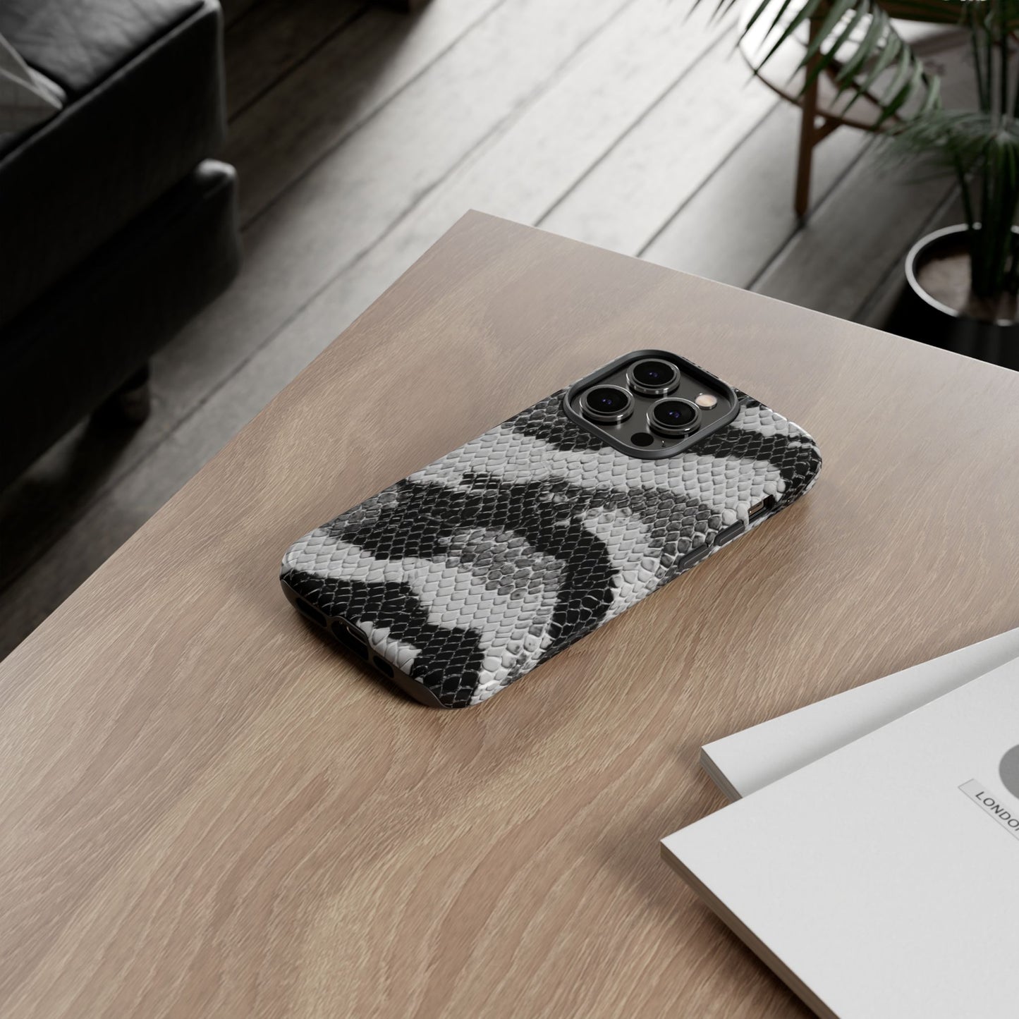 Black & White Snakeskin [TOUGH CASE]