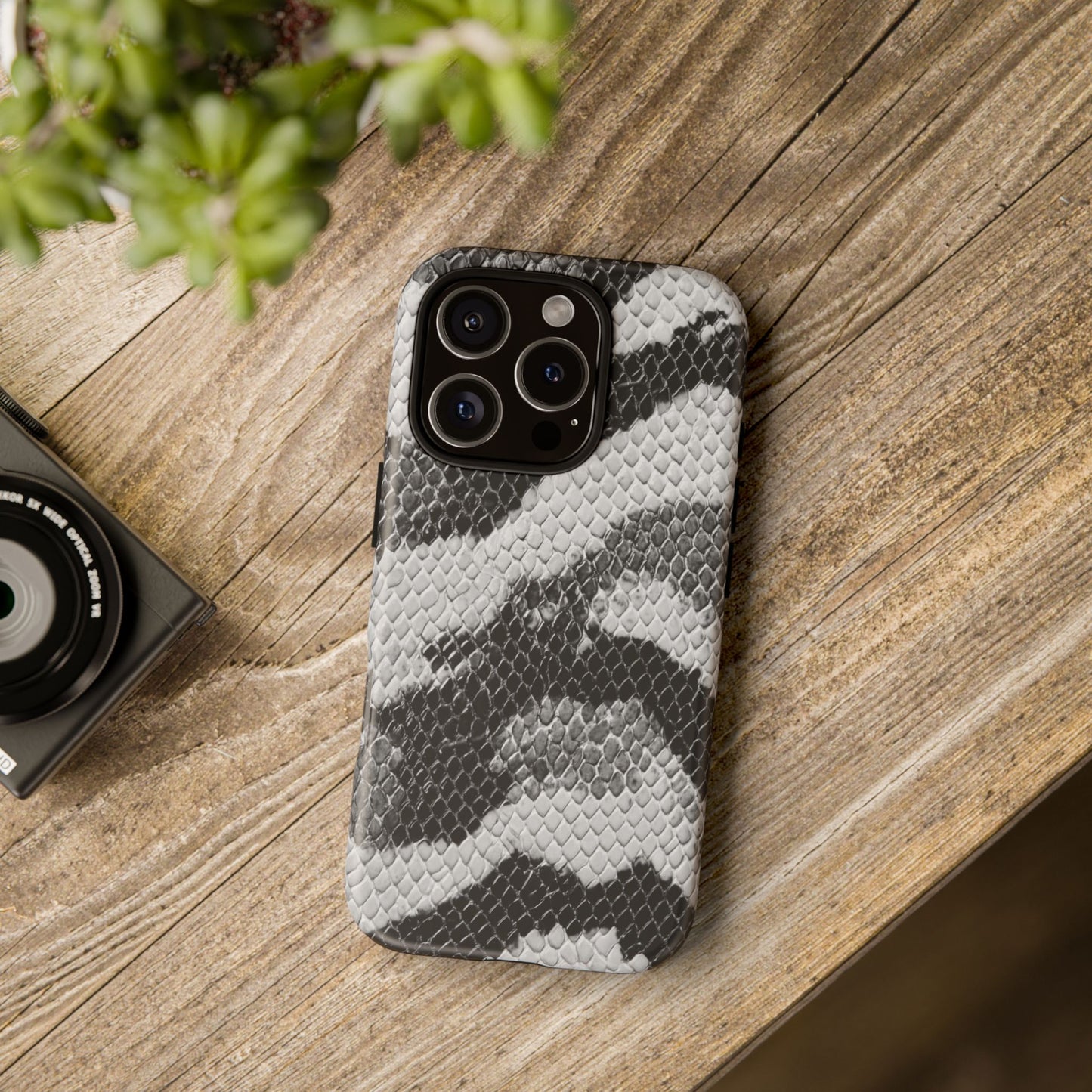 Black & White Snakeskin [TOUGH CASE]