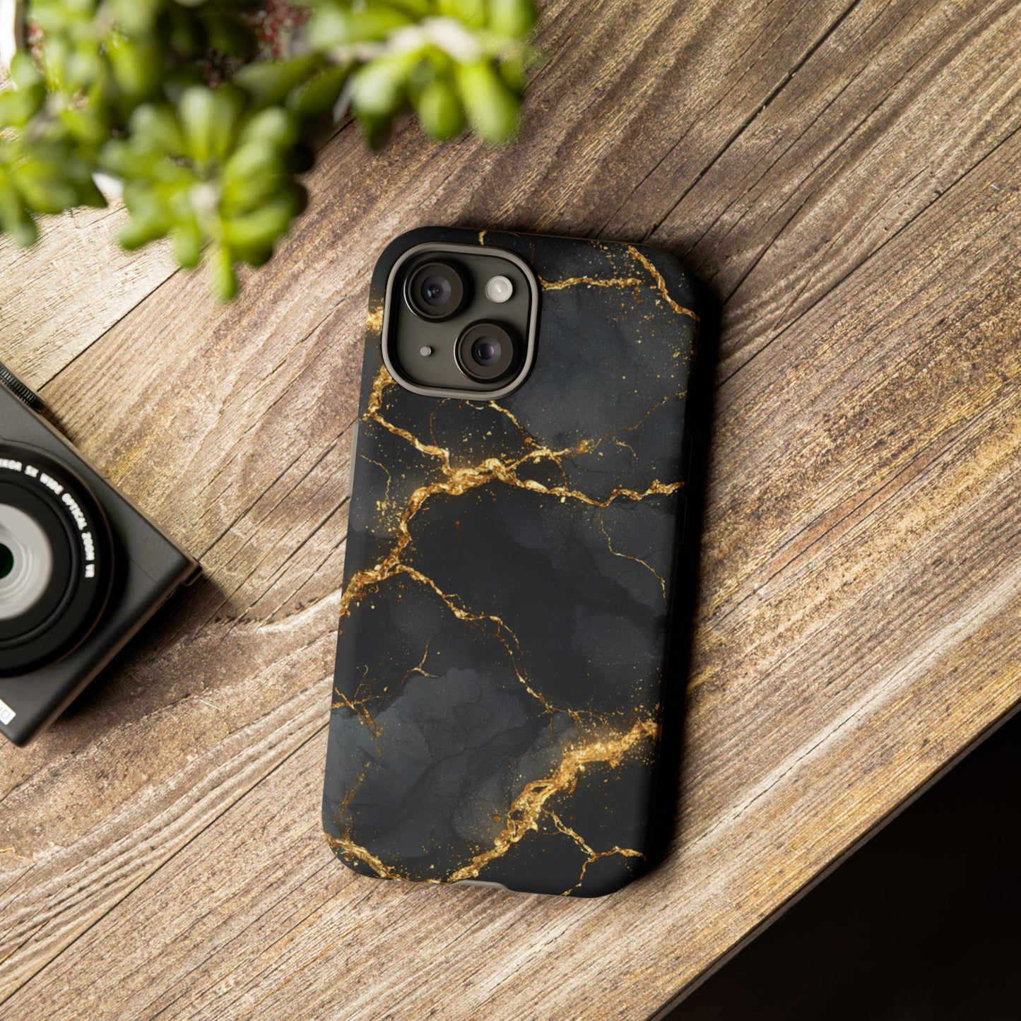 Black & Gold Marble [TOUGH CASE]