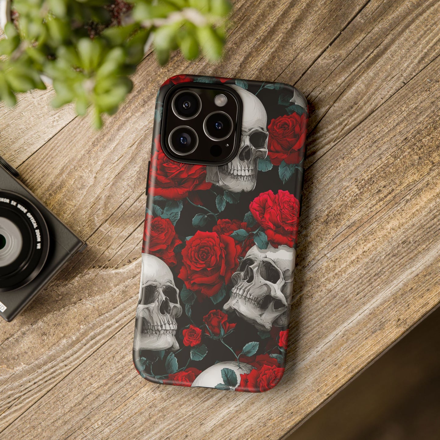 LOW STOCK Skull & Red Roses [TOUGH CASE]